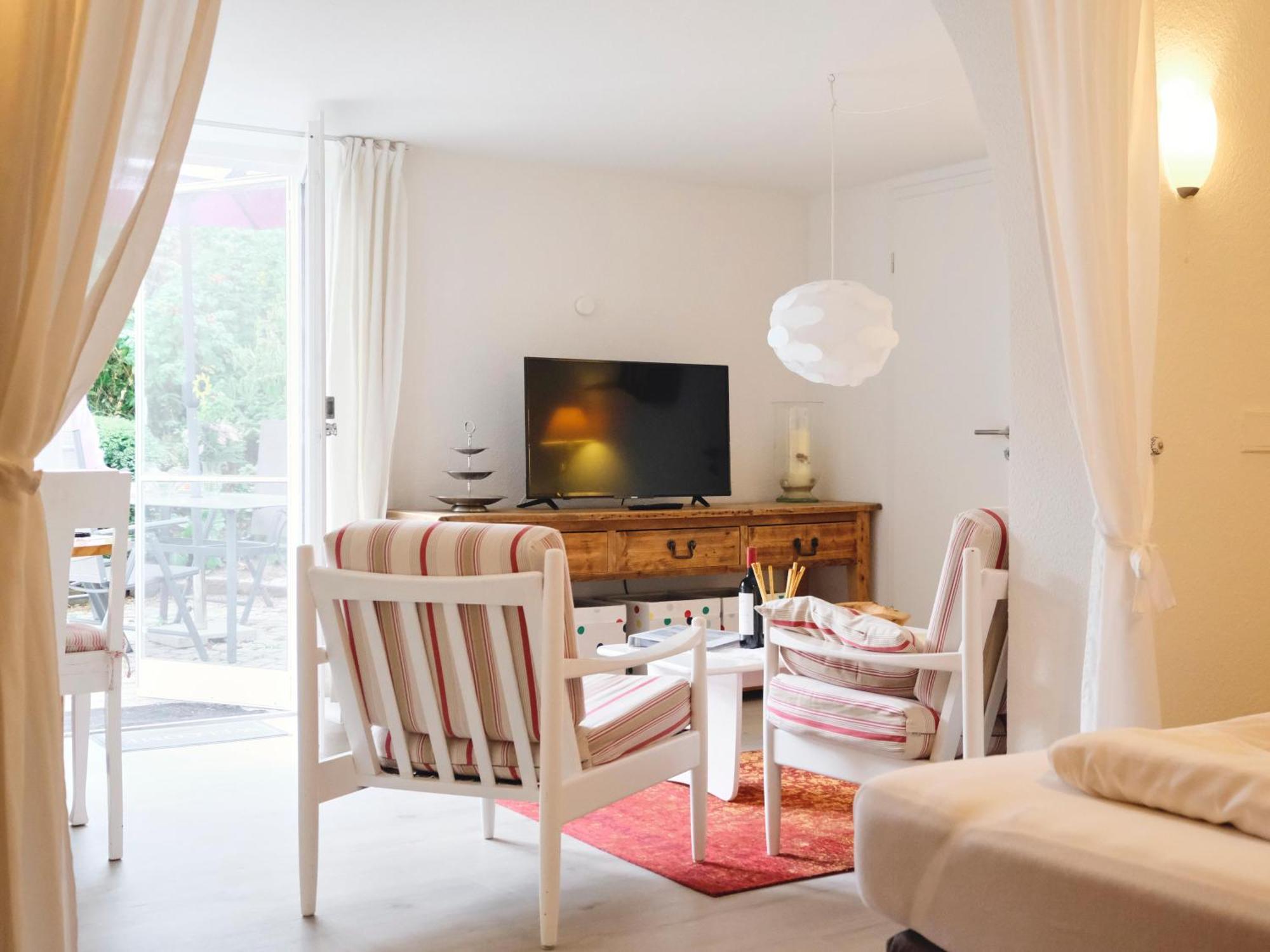 Ruhetal -Ferienwohnung Mit Sonnenterasse Glücksburg Esterno foto